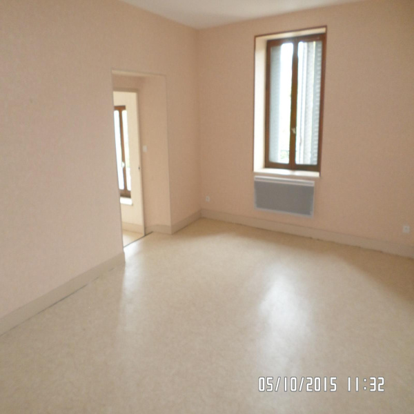 Offres de location Appartement Igornay 71540