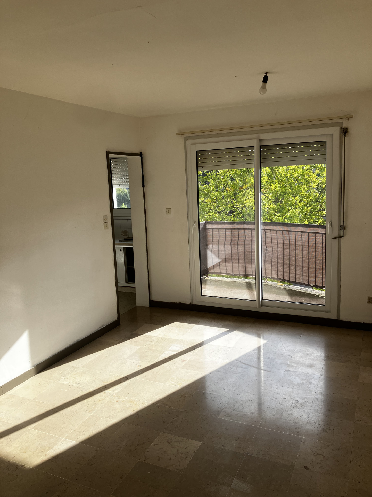 Agence immobilière de  REGIE D'IMMEUBLES BEAUFARON