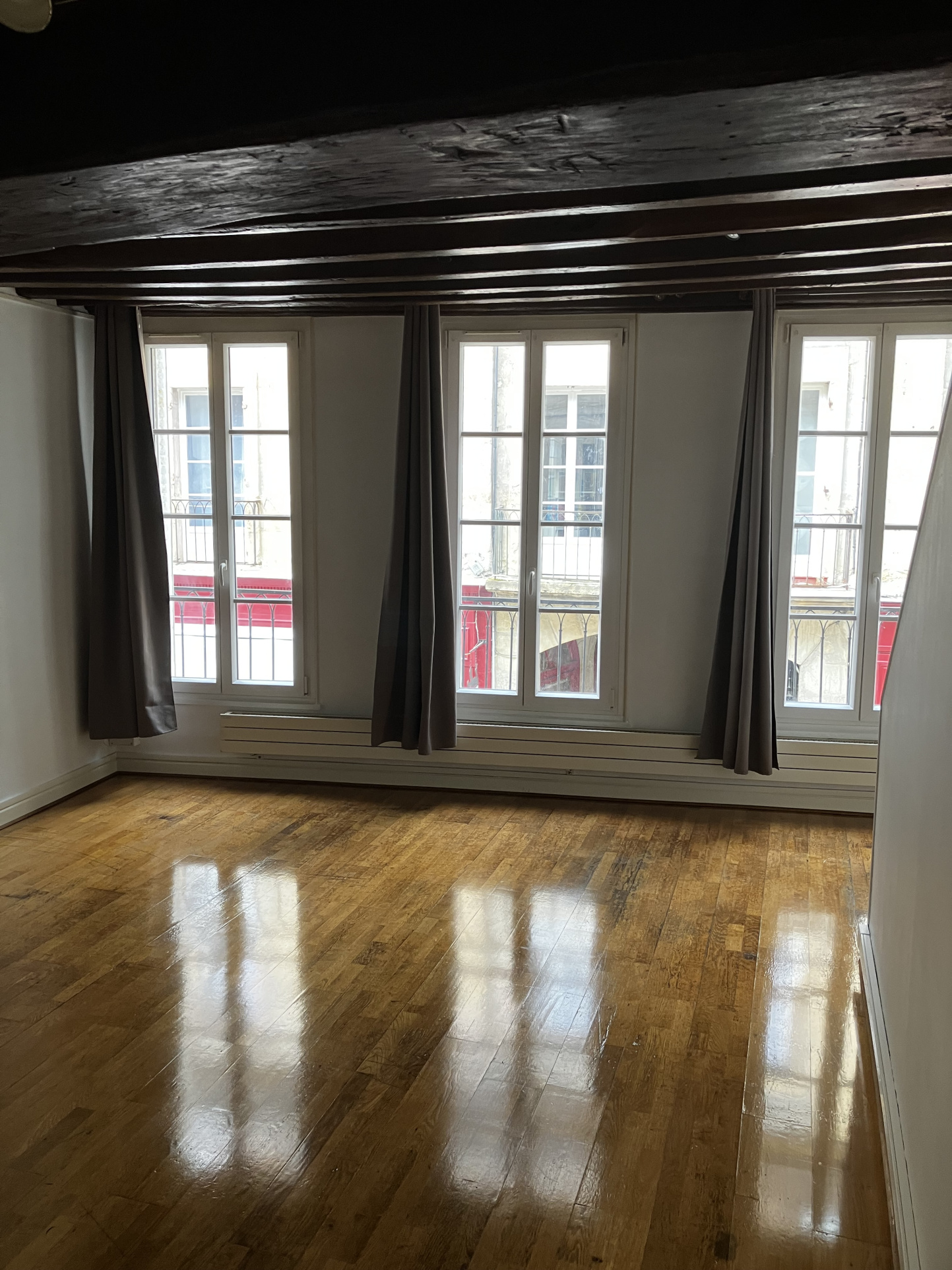 Agence immobilière de  REGIE D'IMMEUBLES BEAUFARON