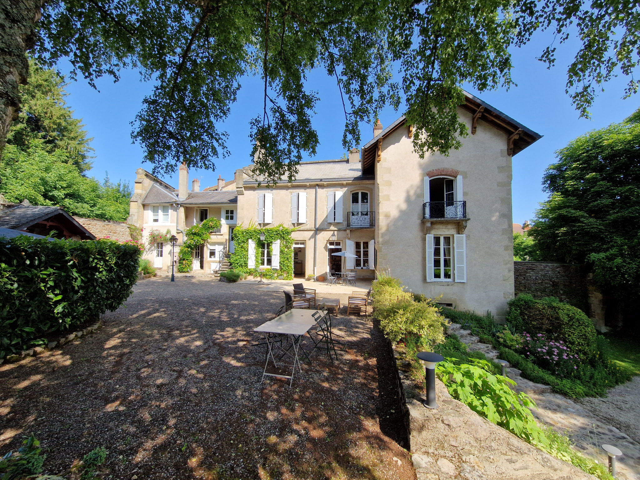 Agence immobilière de  REGIE D'IMMEUBLES BEAUFARON