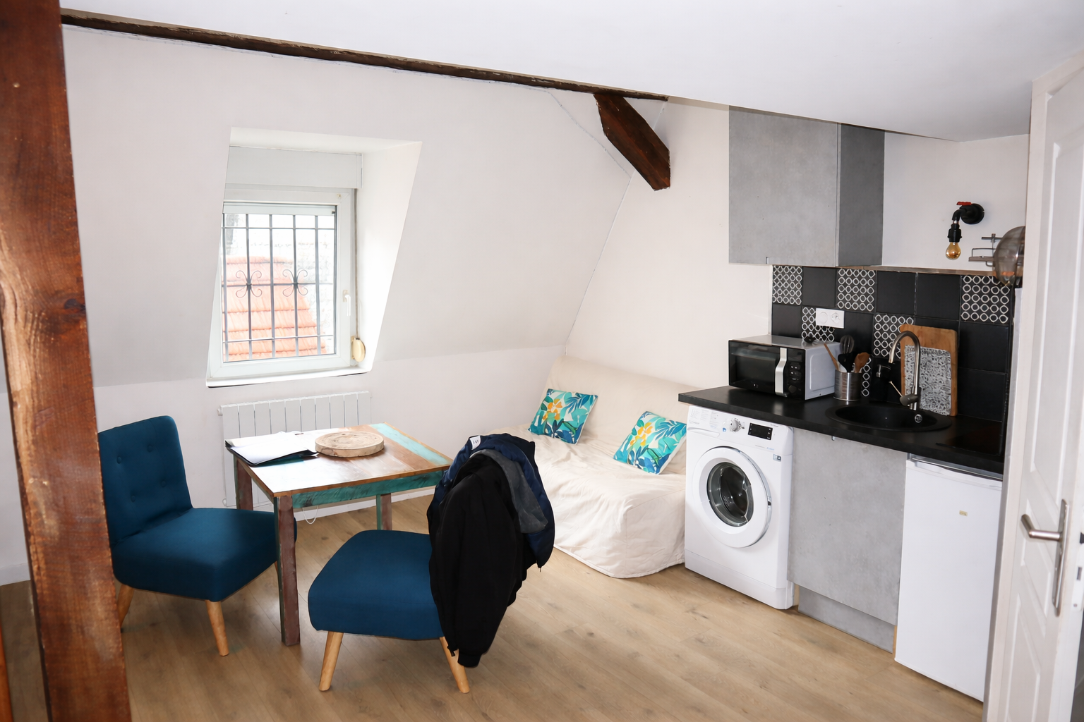 Agence immobilière de  REGIE D'IMMEUBLES BEAUFARON