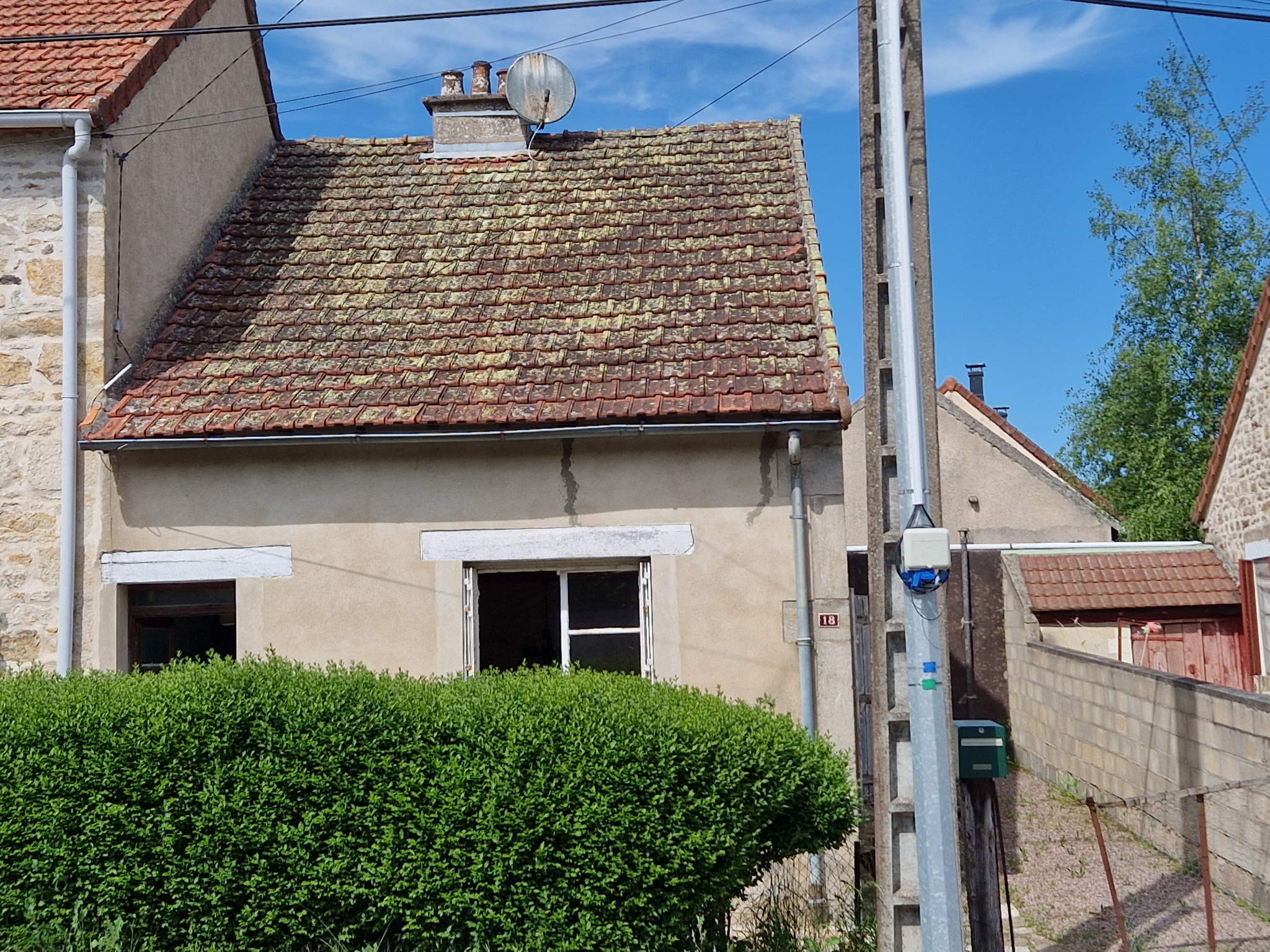 Agence immobilière de  REGIE D'IMMEUBLES BEAUFARON