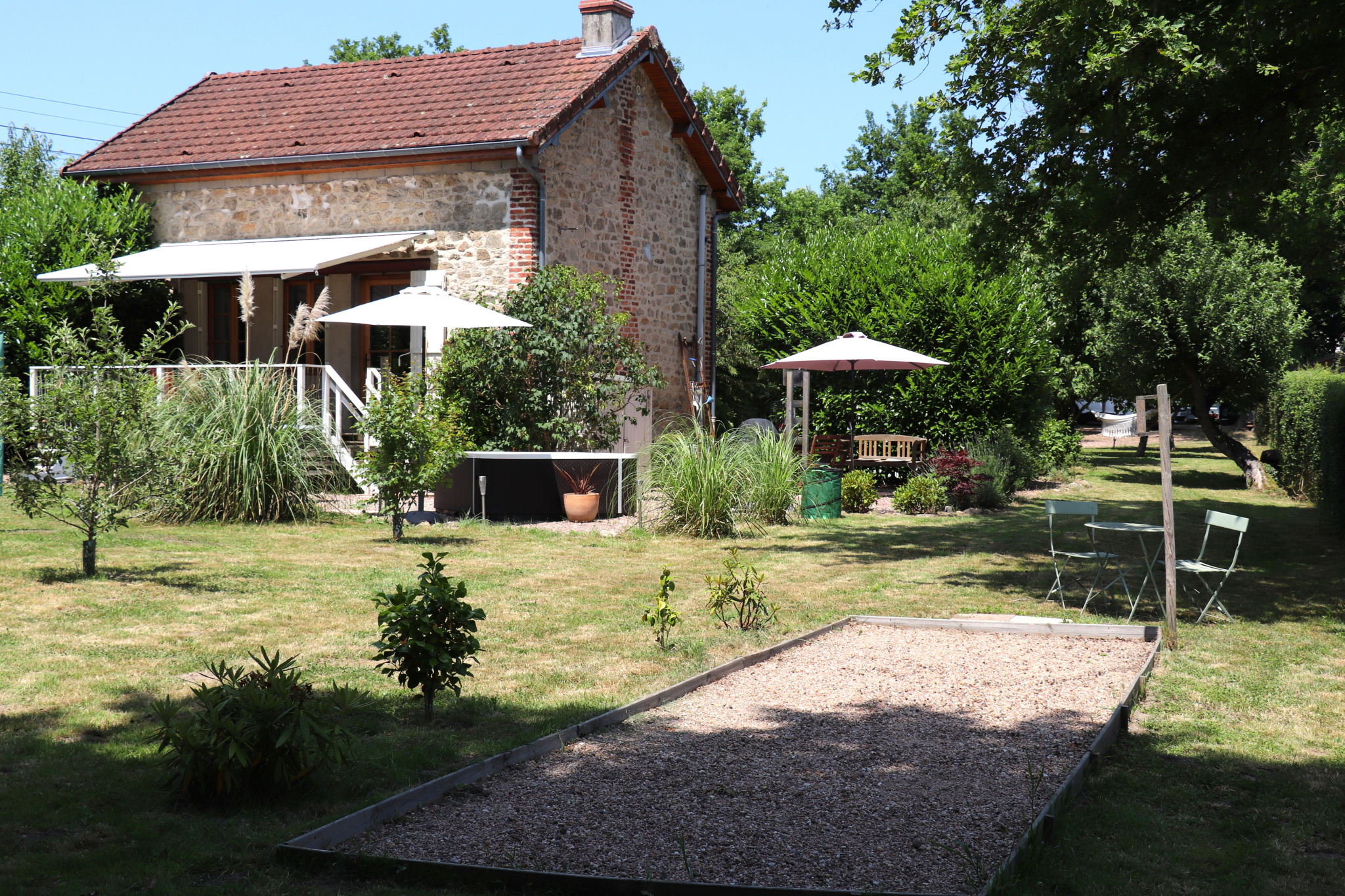 THIL SUR ARROUX - 159.000 euros