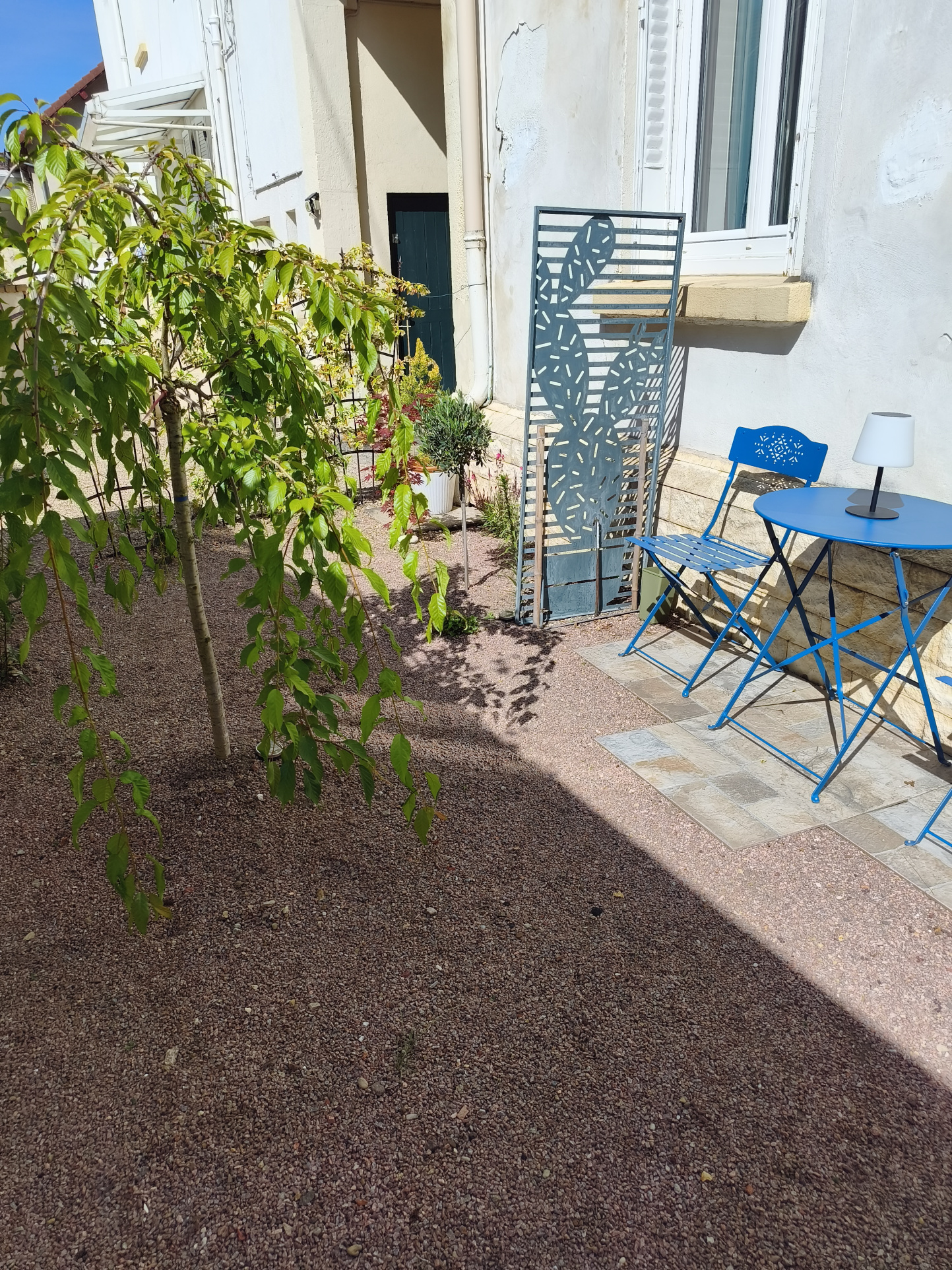 AUTUN - 95.000 euros